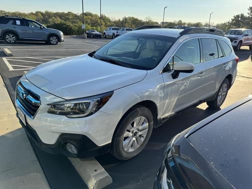 2018 Subaru Outback 2.5i Premium