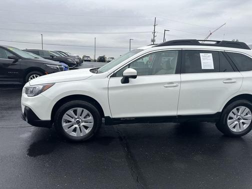2018 Subaru Outback 2.5i Premium