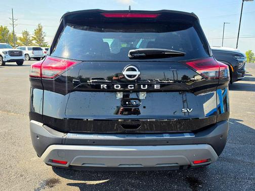 Super Black 2023 Nissan Rogue SV