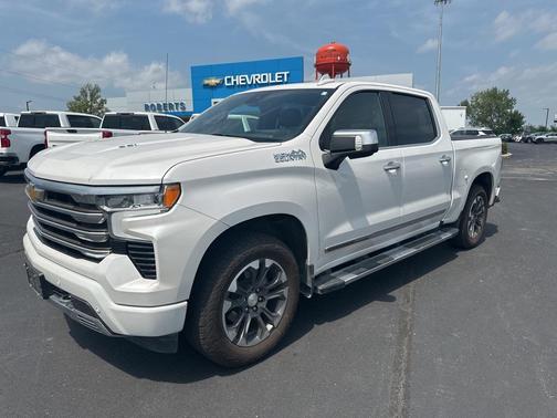 2022 Chevrolet Silverado 1500 High Country
