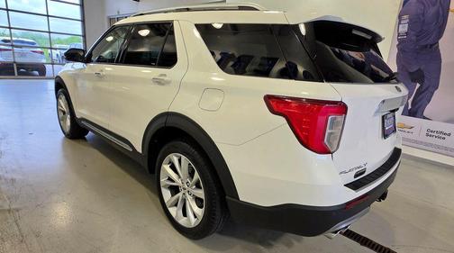Star White Metallic Tri-Coat 2023 Ford Explorer Platinum
