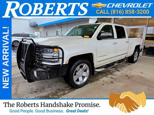 Iridescent Pearl Tricoat 2018 Chevrolet Silverado 1500 LTZ