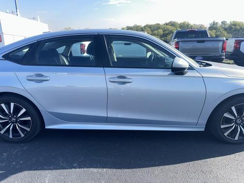 2022 Honda Civic EX