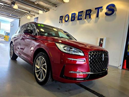 Red Carpet Metallic Tinted Clearcoat 2025 Lincoln Corsair Grand Touring