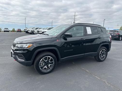 2024 Jeep Compass Trailhawk