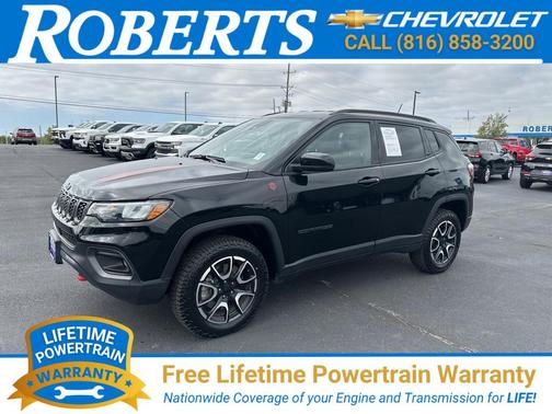 2024 Jeep Compass Trailhawk