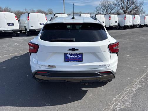 2026 Chevrolet Trax FWD ACTIV