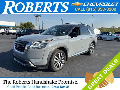 2022 Nissan Pathfinder Platinum 4WD
