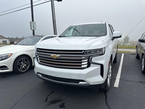 2022 Chevrolet Tahoe 4WD High Country