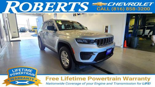 2023 Jeep Grand Cherokee Laredo