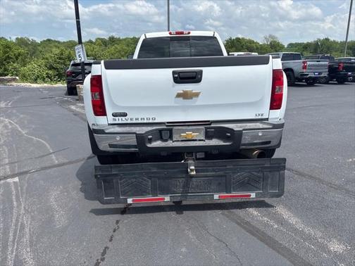 2011 Chevrolet Silverado 3500 LTZ