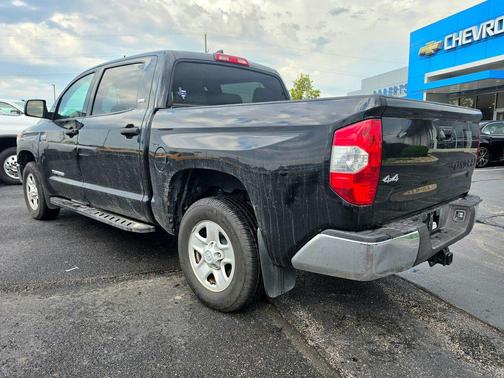 Midnight Black Metallic 2021 Toyota Tundra SR5