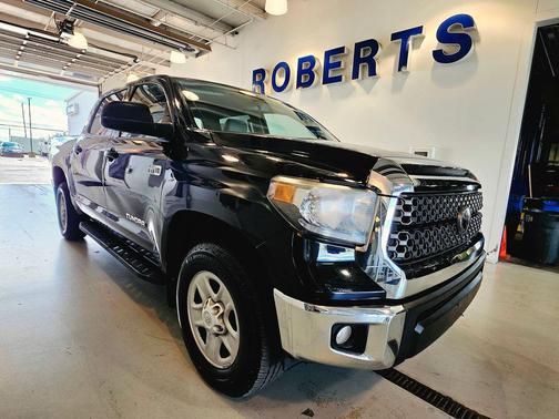 Midnight Black Metallic 2021 Toyota Tundra SR5