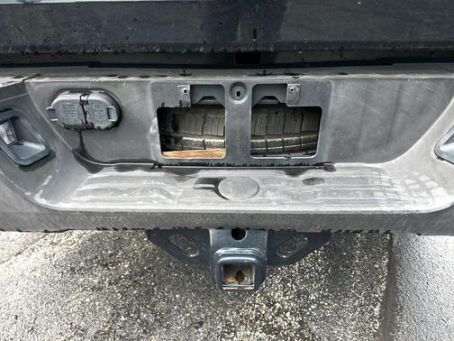 Midnight Black Metallic 2021 Toyota Tundra SR5