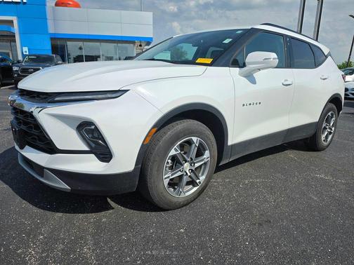 Summit White 2023 Chevrolet Blazer 3LT