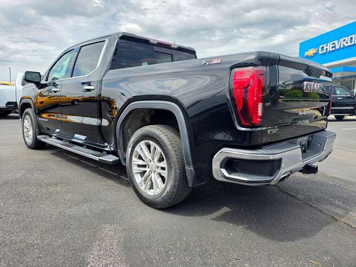 Onyx Black 2019 GMC Sierra 1500 SLT