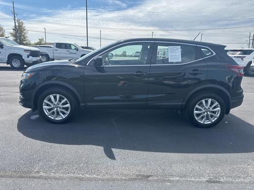 2020 Nissan Rogue Sport S