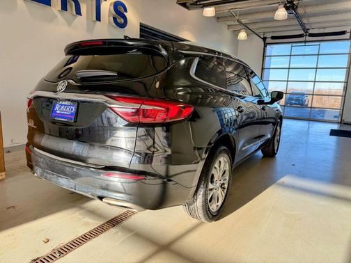 2021 Buick Enclave FWD Avenir