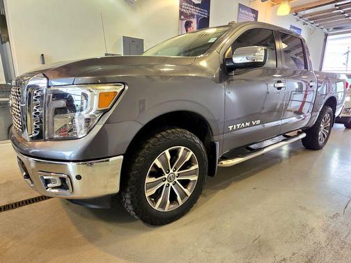 Gun Metallic 2019 Nissan Titan SL
