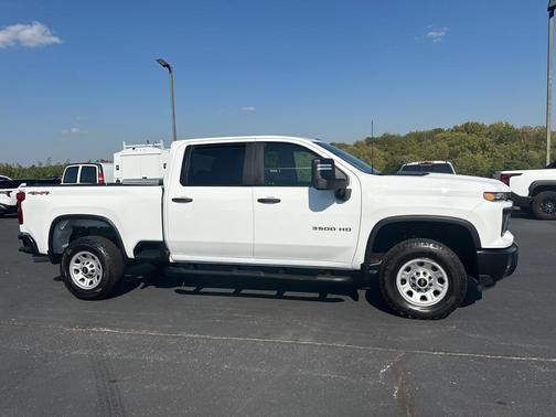2024 Chevrolet Silverado 3500 WT