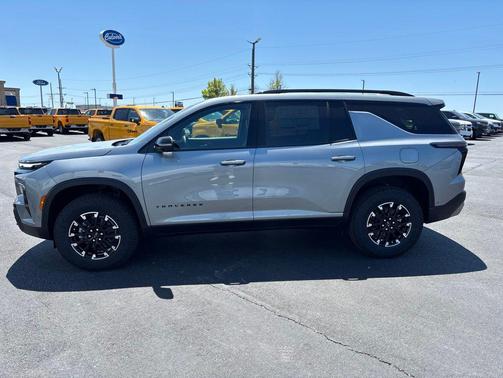 Sterling Gray Metallic 2026 Chevrolet Traverse AWD Z71