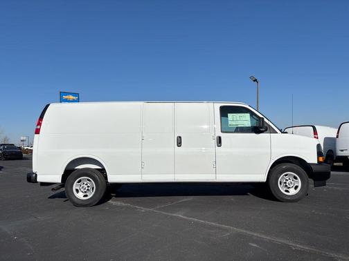 2025 Chevrolet Express 3500 RWD 3500 Extended Wheelbase WT