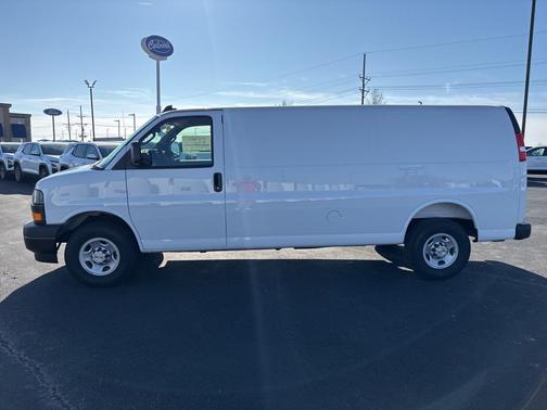 2025 Chevrolet Express 3500 RWD 3500 Extended Wheelbase WT