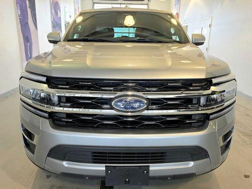 Silver Metallic 2024 Ford Expedition Limited