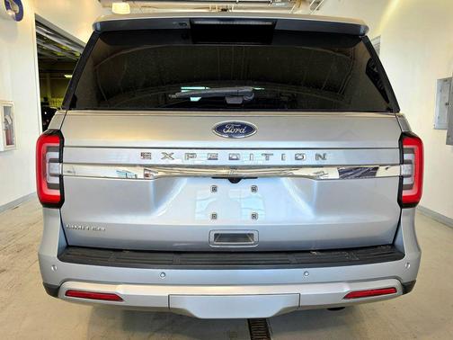 Silver Metallic 2024 Ford Expedition Limited