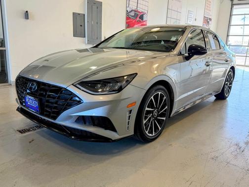 2020 Hyundai SONATA SEL Plus