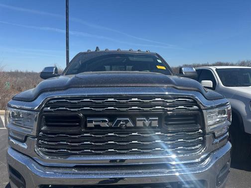 2020 RAM 2500 Limited Crew Cab 4x4 8' Box