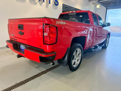 2017 Chevrolet Silverado 1500 2LT