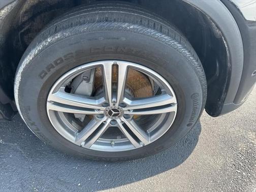 2021 Mercedes-Benz GLC 300 4MATIC