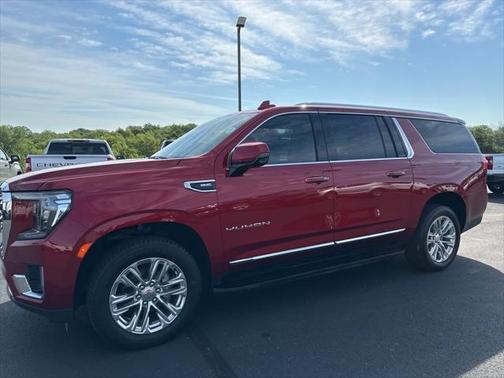 2023 GMC Yukon XL SLT