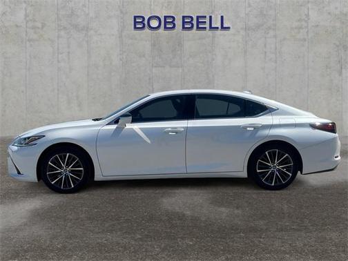 2022 Lexus ES 350 Base