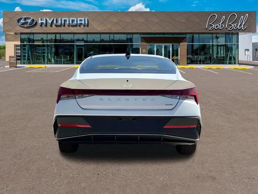 2025 Hyundai ELANTRA HEV SEL Sport