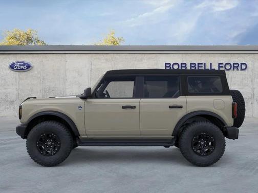 Desert Sand 2026 Ford Bronco Outer Banks