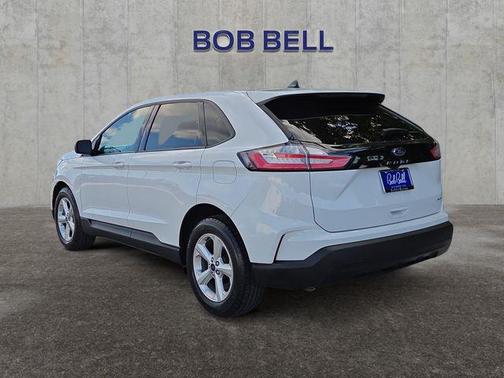 Oxford White 2022 Ford Edge SE