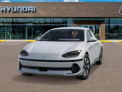 2025 Hyundai IONIQ 6 SE