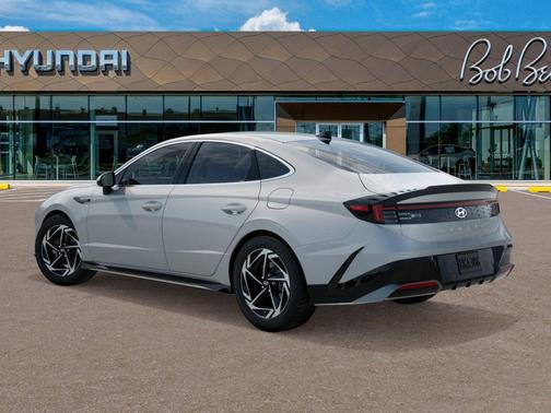 2026 Hyundai SONATA SEL