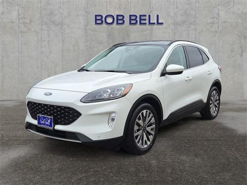 2022 Ford Escape Titanium