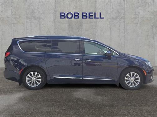 2018 Chrysler Pacifica Touring-L Plus