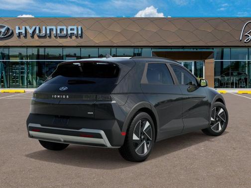 2025 Hyundai IONIQ 5 SEL