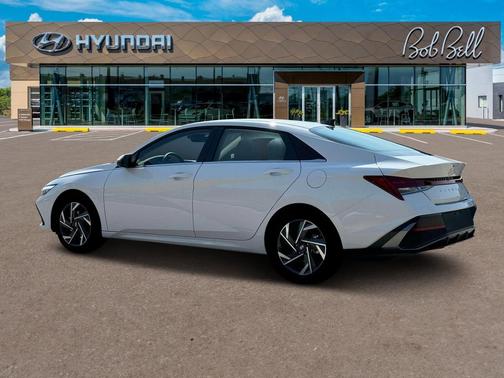 2025 Hyundai ELANTRA HEV Limited