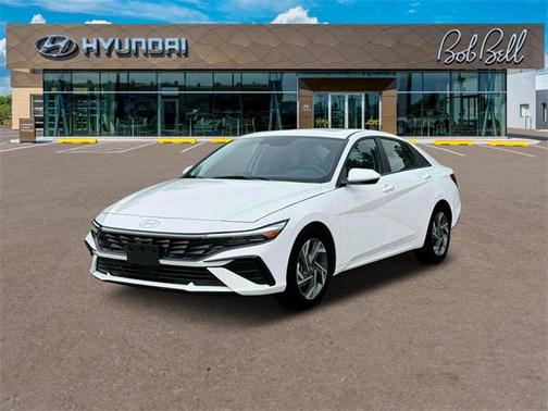 2025 Hyundai ELANTRA SEL