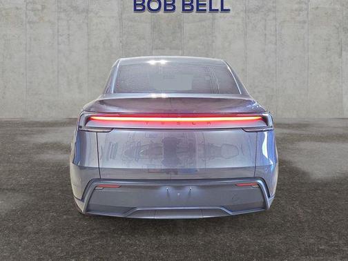 2026 Tesla Model Y Premium Rear-Wheel Drive