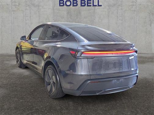 2026 Tesla Model Y Standard Rear-Wheel Drive