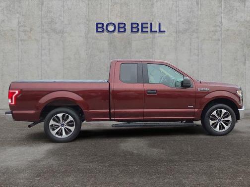 Ruby Red Metallic Tinted Clearcoat 2015 Ford F-150 XLT