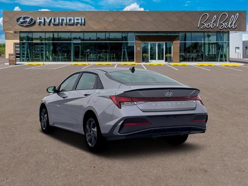 2026 Hyundai ELANTRA Sport
