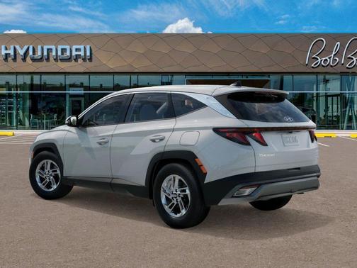 Serenity White Pearl 2026 Hyundai TUCSON SE